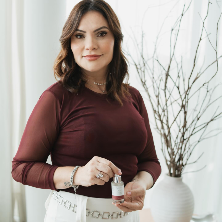 Renata Dutra, farmacêutica esteta e criadora da RenaVie Skin